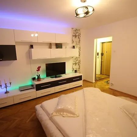 Appartement Garsoniera *